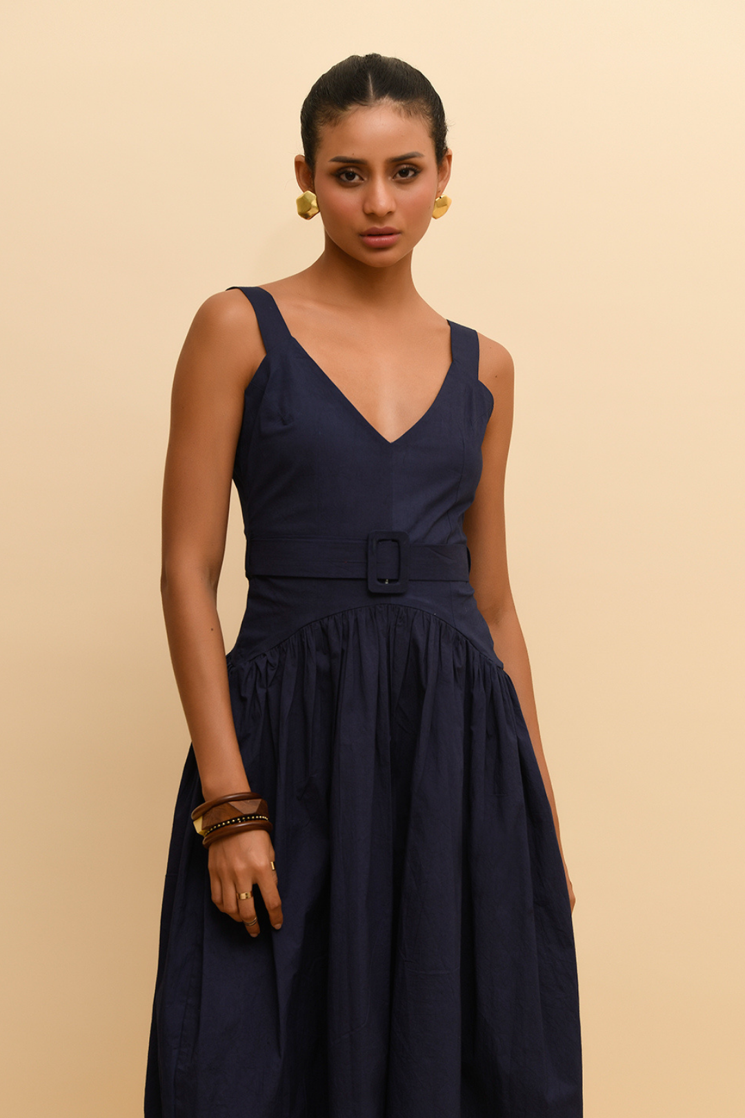 INVERTED HEM BELT DRESS